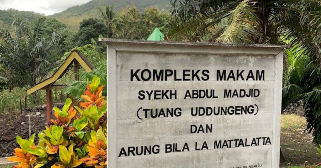 Makam Tuan Uddungeng dan La Mattalatta Arung Bila Soppeng